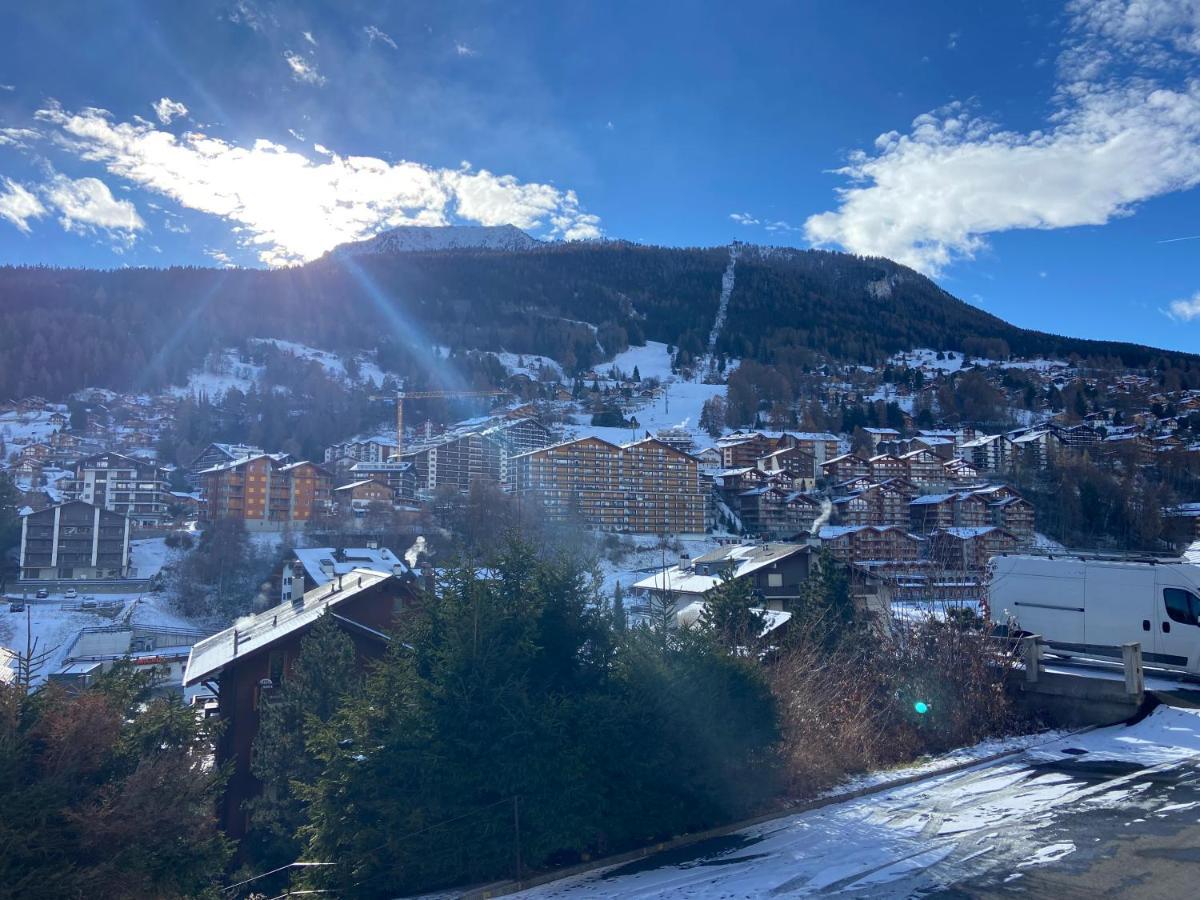 Sunny Swiss Mountain Studio In Centre By Jolidi Нанда Екстер'єр фото